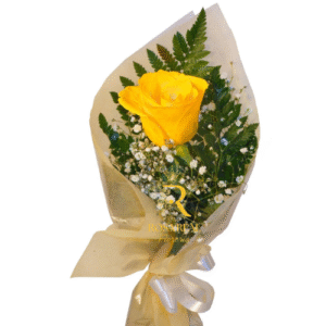 Ramo de una rosa amarilla fresca con presentación elegante